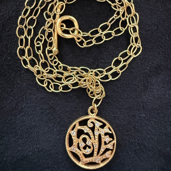 Designer CATHY WATERMAN 22K Yellow Gold Diamond LOVE Pendant LACY Chain Necklace - Picture 1 of 16